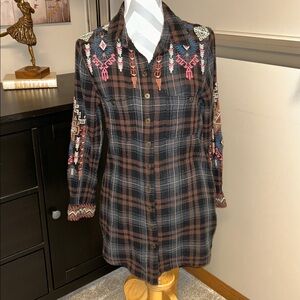 JOHNNY WAS Workshop ‘Yadani’ Embroidered Southwest Boho Shirt/Tunic, Medium